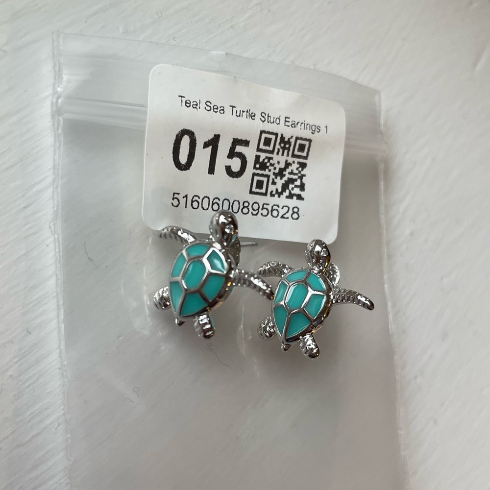 Sea turtle earrings